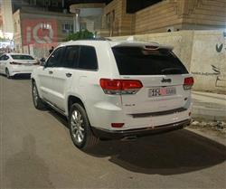 جیپ گراند شیرۆکی